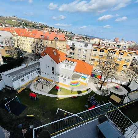 New Luxury City Centre Apartment With Panoramic View, Free Parking Братислава Екстериор снимка